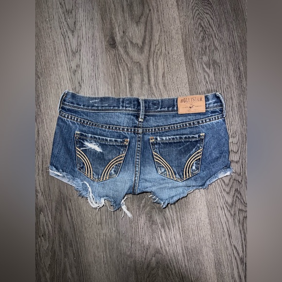 COPY - Blue Hollister Jorts - Picture 2 of 5